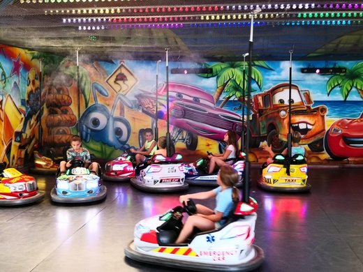 Top Hundeurlaub Freizeitpark mit Hund